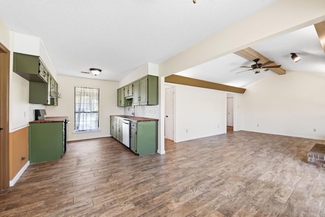 11 McArthur Drive, Cabot, AR 72023