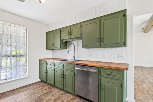 11 McArthur Drive, Cabot, AR 72023