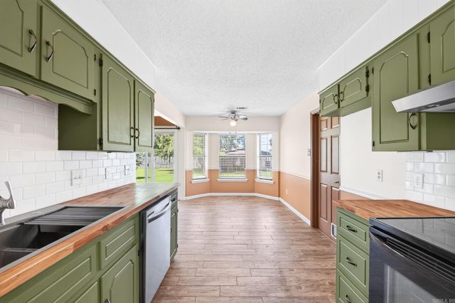 11 McArthur Drive, Cabot, AR 72023