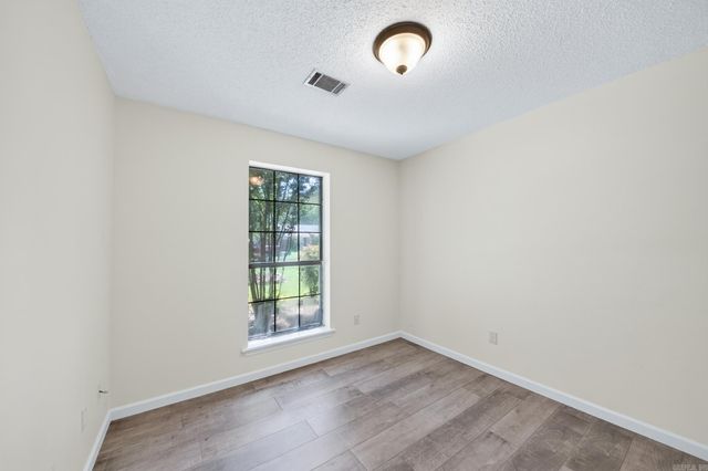 11 McArthur Drive, Cabot, AR 72023