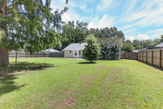 11 McArthur Drive, Cabot, AR 72023