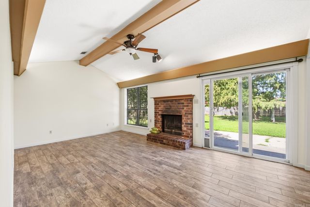 11 McArthur Drive, Cabot, AR 72023