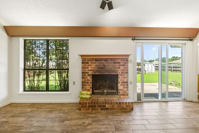 11 McArthur Drive, Cabot, AR 72023