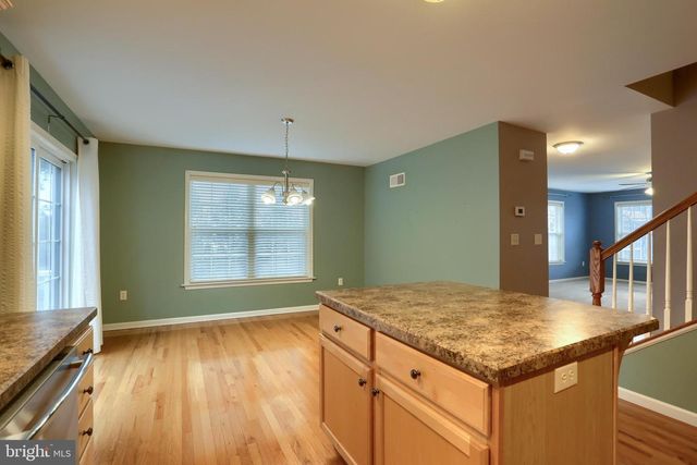 568 MEADOWCROFT CIRCLE, Mechanicsburg, PA 17055