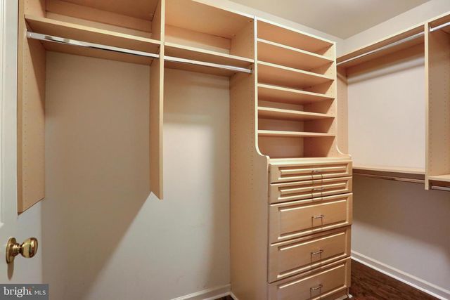 568 MEADOWCROFT CIRCLE, Mechanicsburg, PA 17055