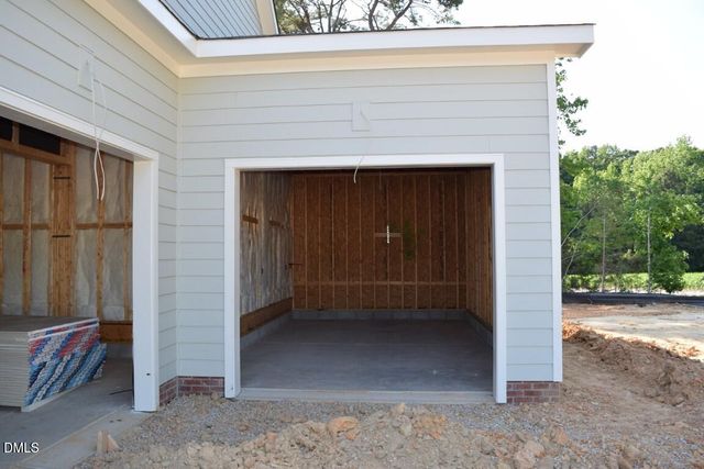 215 Broadleaf Lane, Youngsville, NC 27596