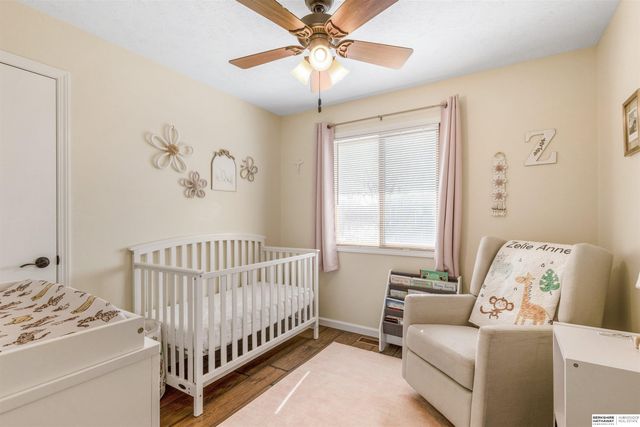 5270 W Thatcher Lane, Lincoln, NE 68528