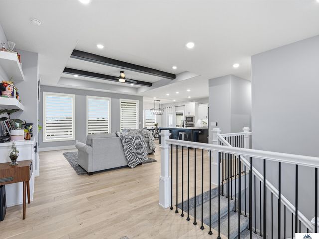 18405 Birch Avenue, Omaha, NE 68136