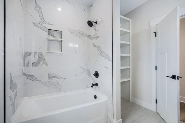 2615 Cooper Creek Rd, Woodlawn, TN 37191