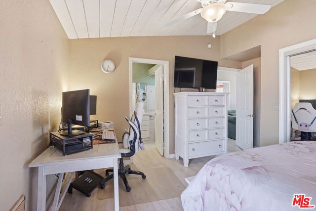 15708 Horace Street, Granada Hills (los Angeles), CA 91344