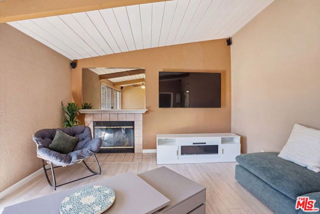 15708 Horace Street, Granada Hills (los Angeles), CA 91344