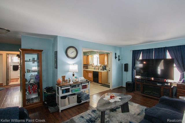 30776 Ferntree Street, Roseville, MI 48066