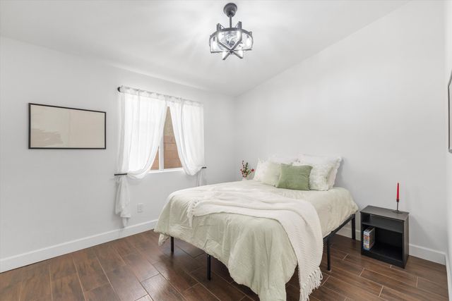 6128 Full Moon Avenue NW, Albuquerque, NM 87114