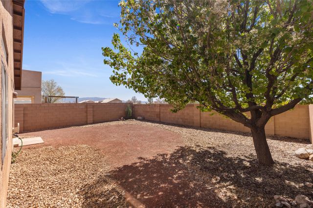 6128 Full Moon Avenue NW, Albuquerque, NM 87114
