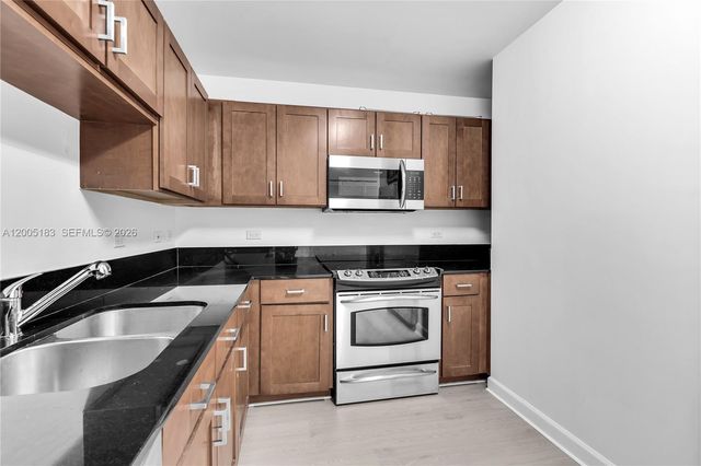 8395 SW 73rd Ave 510, Miami, FL 33143