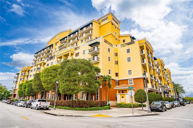 8395 SW 73rd Ave 510, Miami, FL 33143