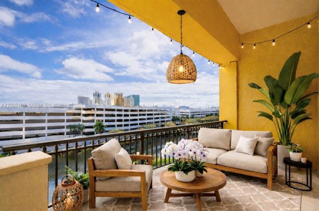 8395 SW 73rd Ave 510, Miami, FL 33143