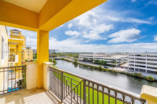 8395 SW 73rd Ave 510, Miami, FL 33143