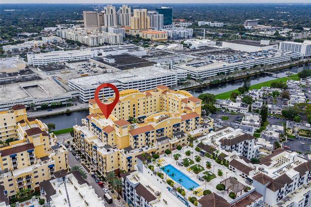 8395 SW 73rd Ave 510, Miami, FL 33143