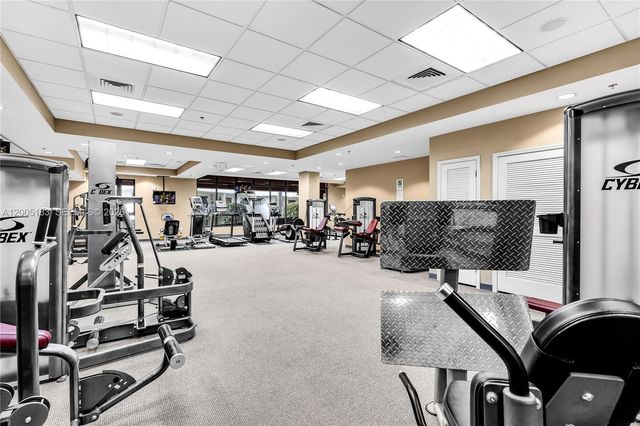 8395 SW 73rd Ave 510, Miami, FL 33143