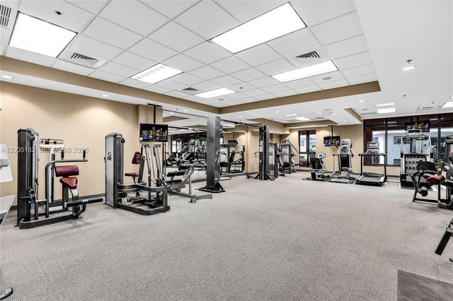 8395 SW 73rd Ave 510, Miami, FL 33143