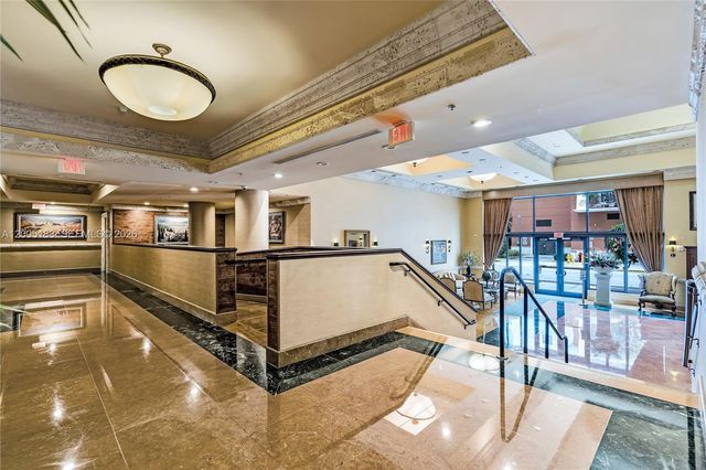 8395 SW 73rd Ave 510, Miami, FL 33143