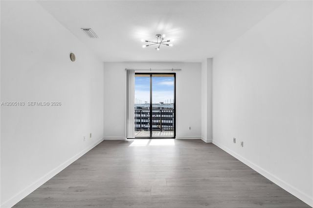 8395 SW 73rd Ave 510, Miami, FL 33143