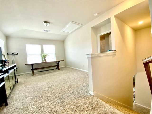 246 El Capitan LOOP, Dripping Springs, TX 78620