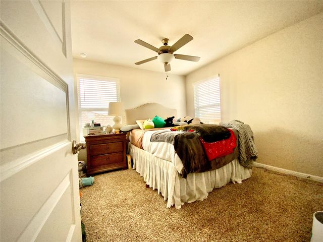 246 El Capitan LOOP, Dripping Springs, TX 78620