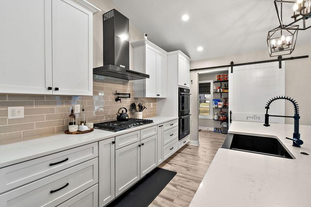 6205 W 177th Avenue, Lowell, IN 46356