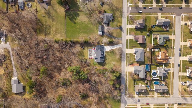 6205 W 177th Avenue, Lowell, IN 46356