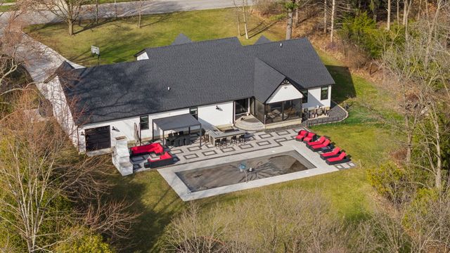 6205 W 177th Avenue, Lowell, IN 46356