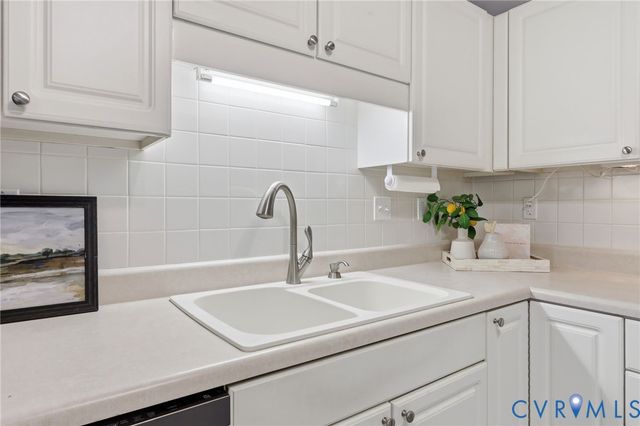 11564 New Forest Trl, Midlothian, VA 23112