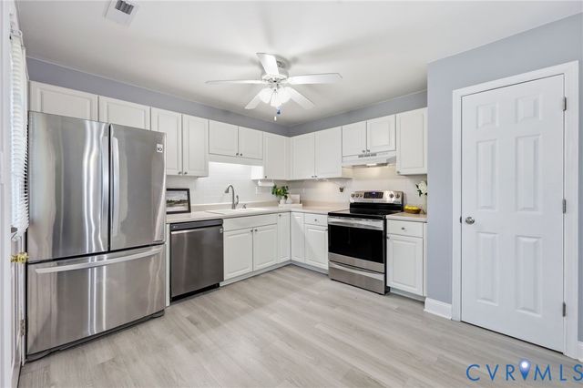 11564 New Forest Trl, Midlothian, VA 23112