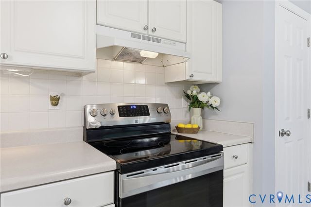11564 New Forest Trl, Midlothian, VA 23112