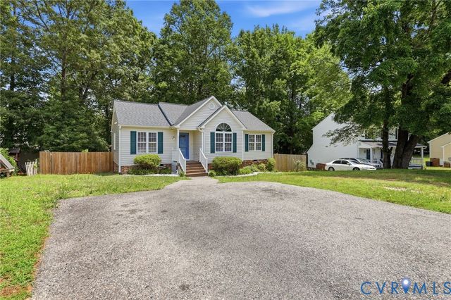 11564 New Forest Trl, Midlothian, VA 23112