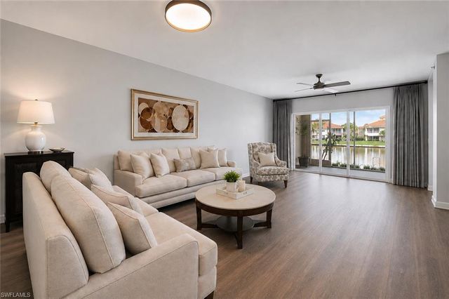 3029 Driftwood WAY 3307, Naples, FL 34109