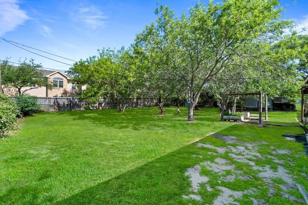 118 Saint Peter, Rockport, TX 78382 — photo 3