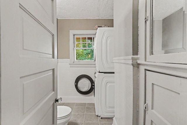 1504 Greenwood Avenue, Jackson City, MI 49203
