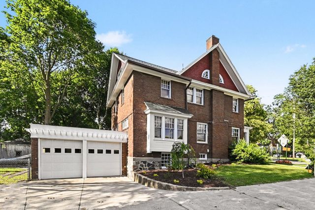 1504 Greenwood Avenue, Jackson City, MI 49203
