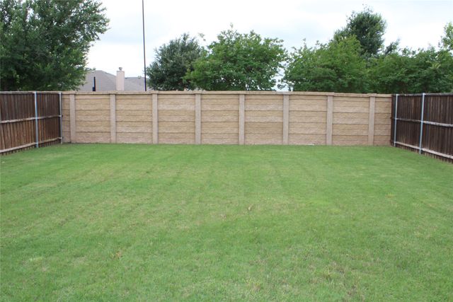 3012 Glazner Drive, Mesquite, TX 75126