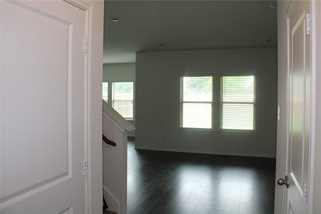 3012 Glazner Drive, Mesquite, TX 75126