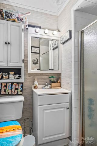 304 Parlier Avenue NE, Conover, NC 28613