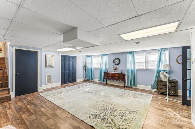 304 Parlier Avenue NE, Conover, NC 28613