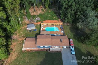 304 Parlier Avenue NE, Conover, NC 28613