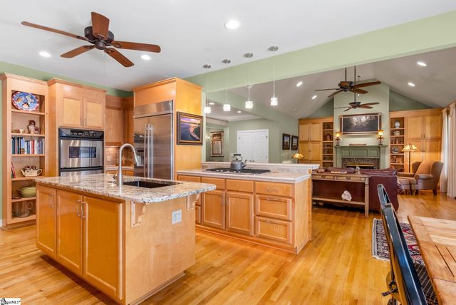 610 Plumley Summit Road, Landrum, SC 29356