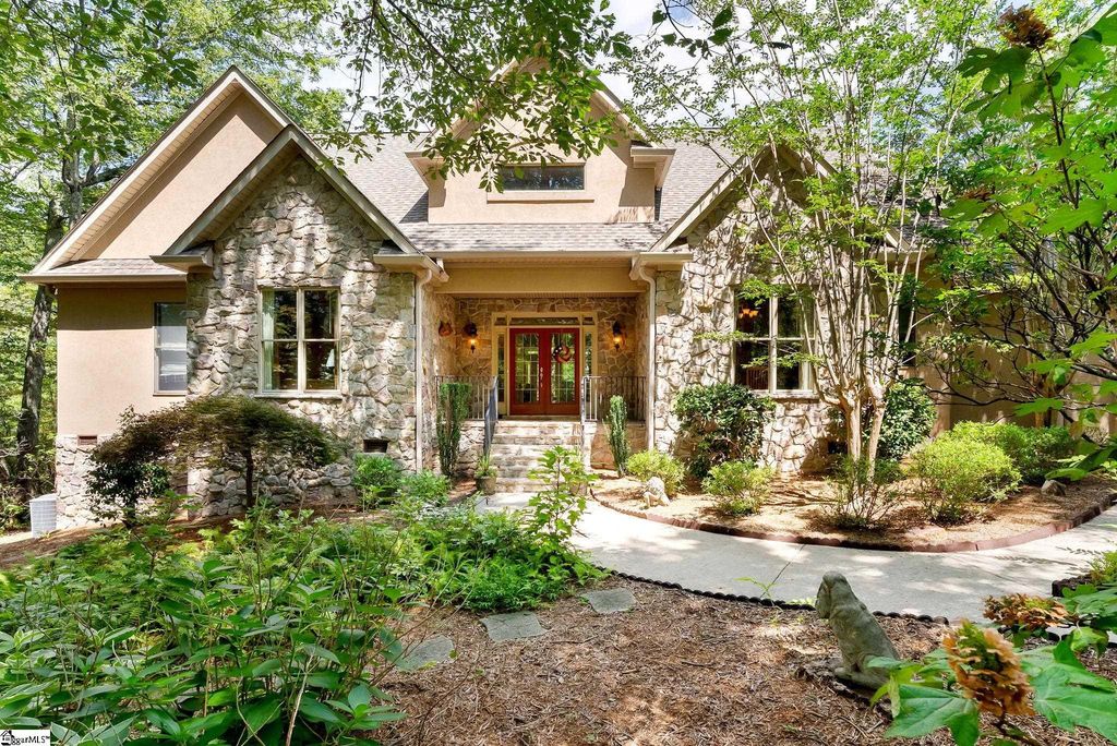 610 Plumley Summit Road, Landrum, SC 29356