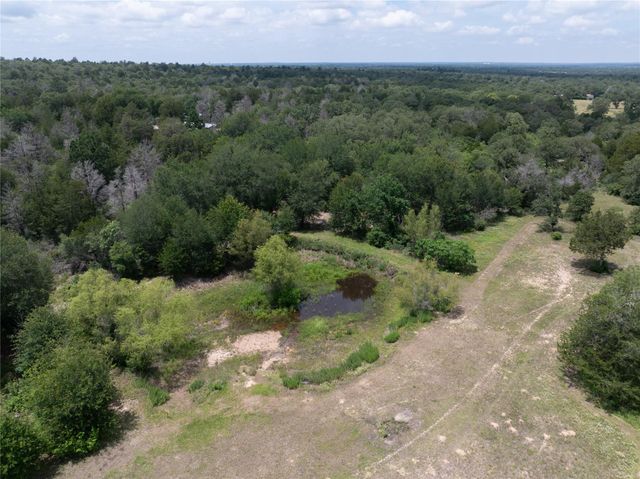 1471 County Road A, Lexington, TX 78947