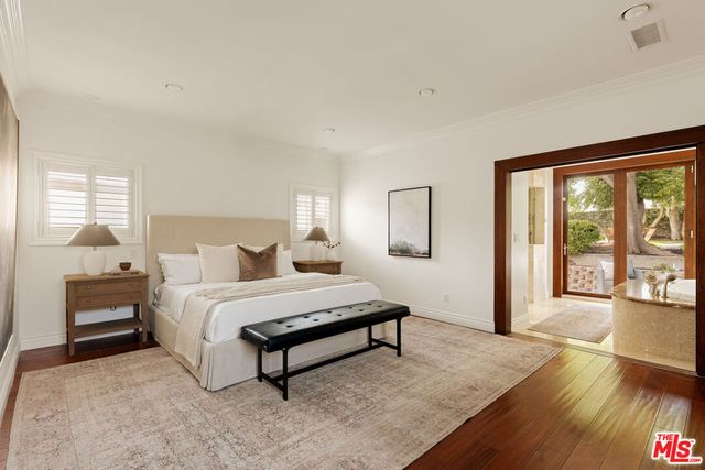 6364 W 77th Street, Los Angeles, CA 90045