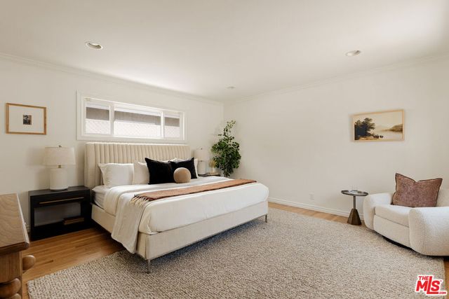6364 W 77th Street, Los Angeles, CA 90045